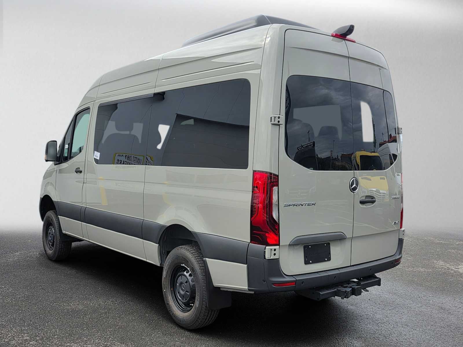 2026 Mercedes-Benz Sprinter Passenger Van 2500 Standard Roof I4 Diesel HO 144 AWD