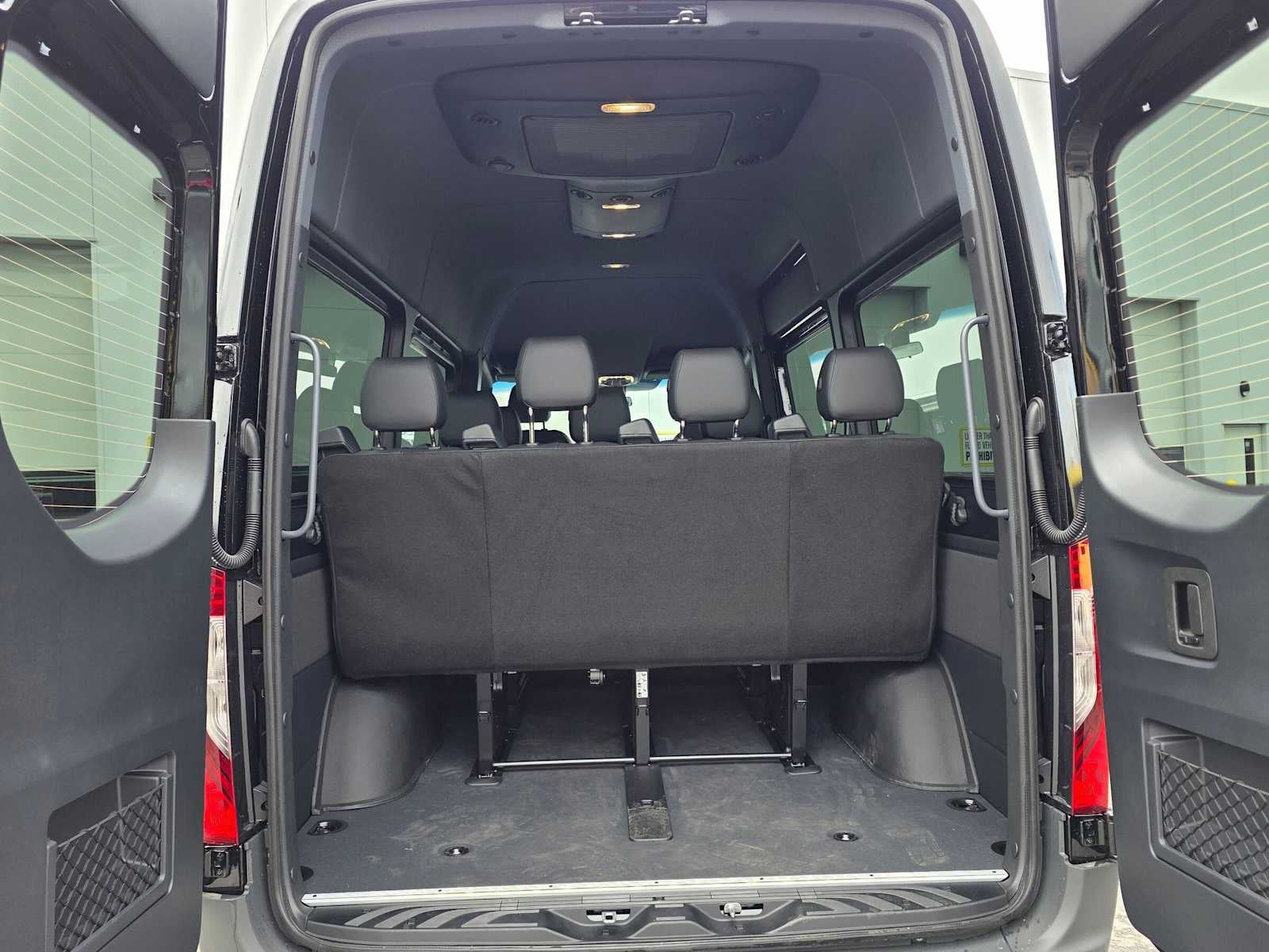2026 Mercedes-Benz Sprinter Passenger Van 2500 Standard Roof I4 Diesel HO 144 AWD