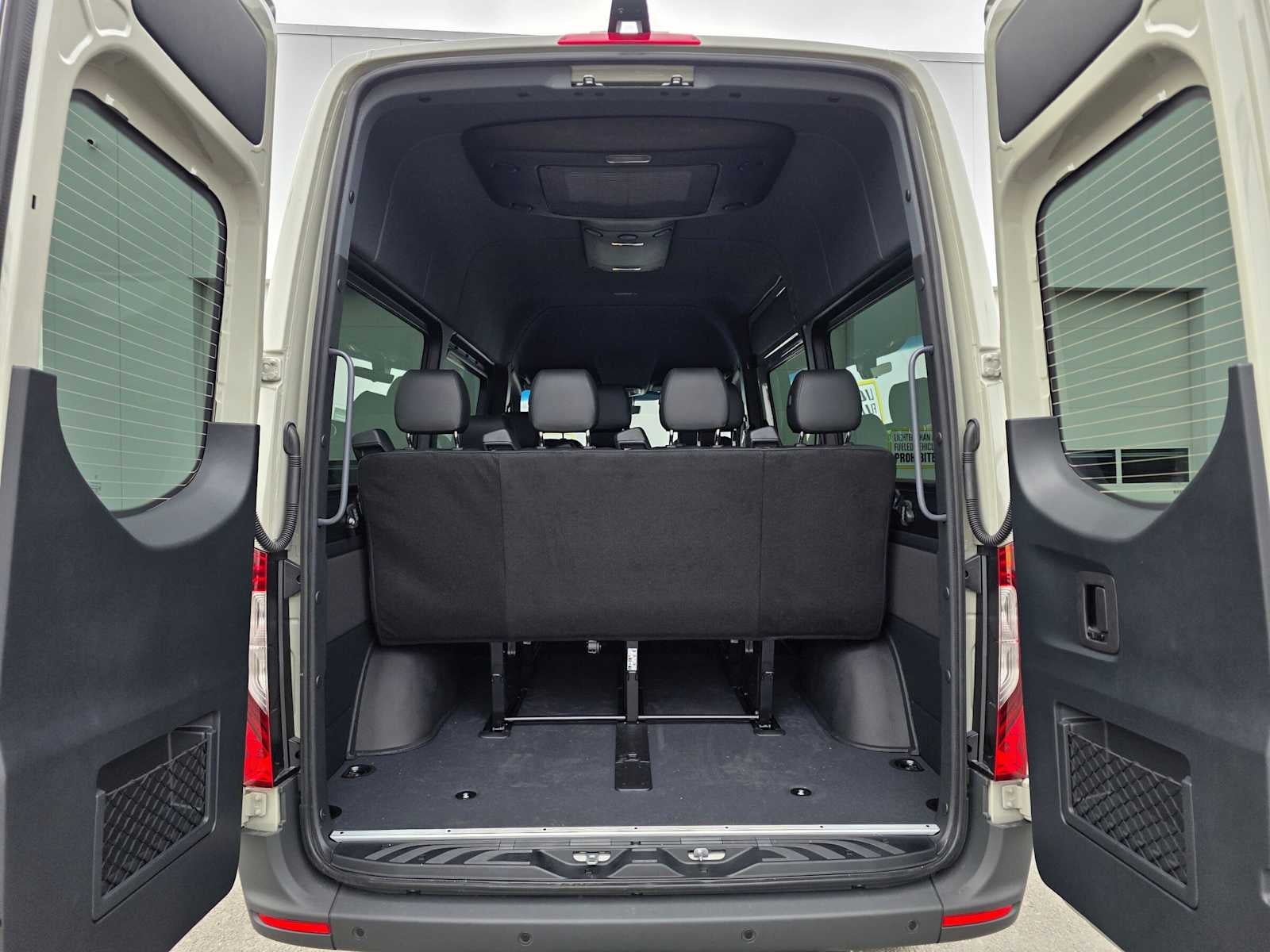 2026 Mercedes-Benz Sprinter Passenger Van 2500 Standard Roof I4 Diesel HO 144 AWD