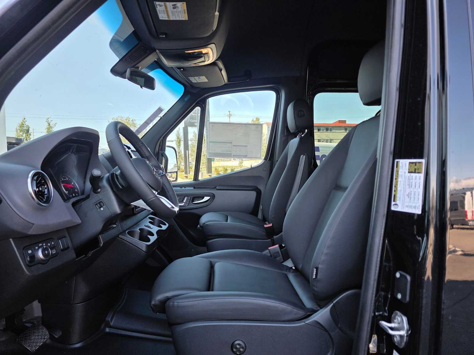 2026 Mercedes-Benz Sprinter Passenger 2500 Standard Roof I4 Diesel HO 144 AWD