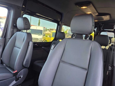 2026 Mercedes-Benz Sprinter Passenger 2500 Standard Roof I4 Diesel HO 144 AWD