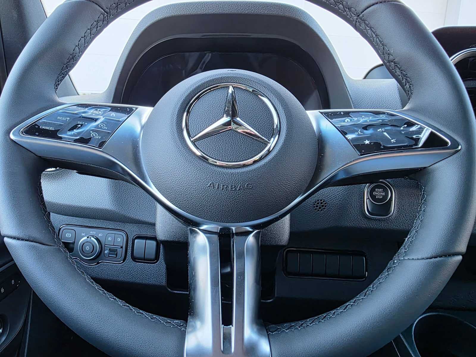 2026 Mercedes-Benz Sprinter Passenger 2500 Standard Roof I4 Diesel HO 144 AWD