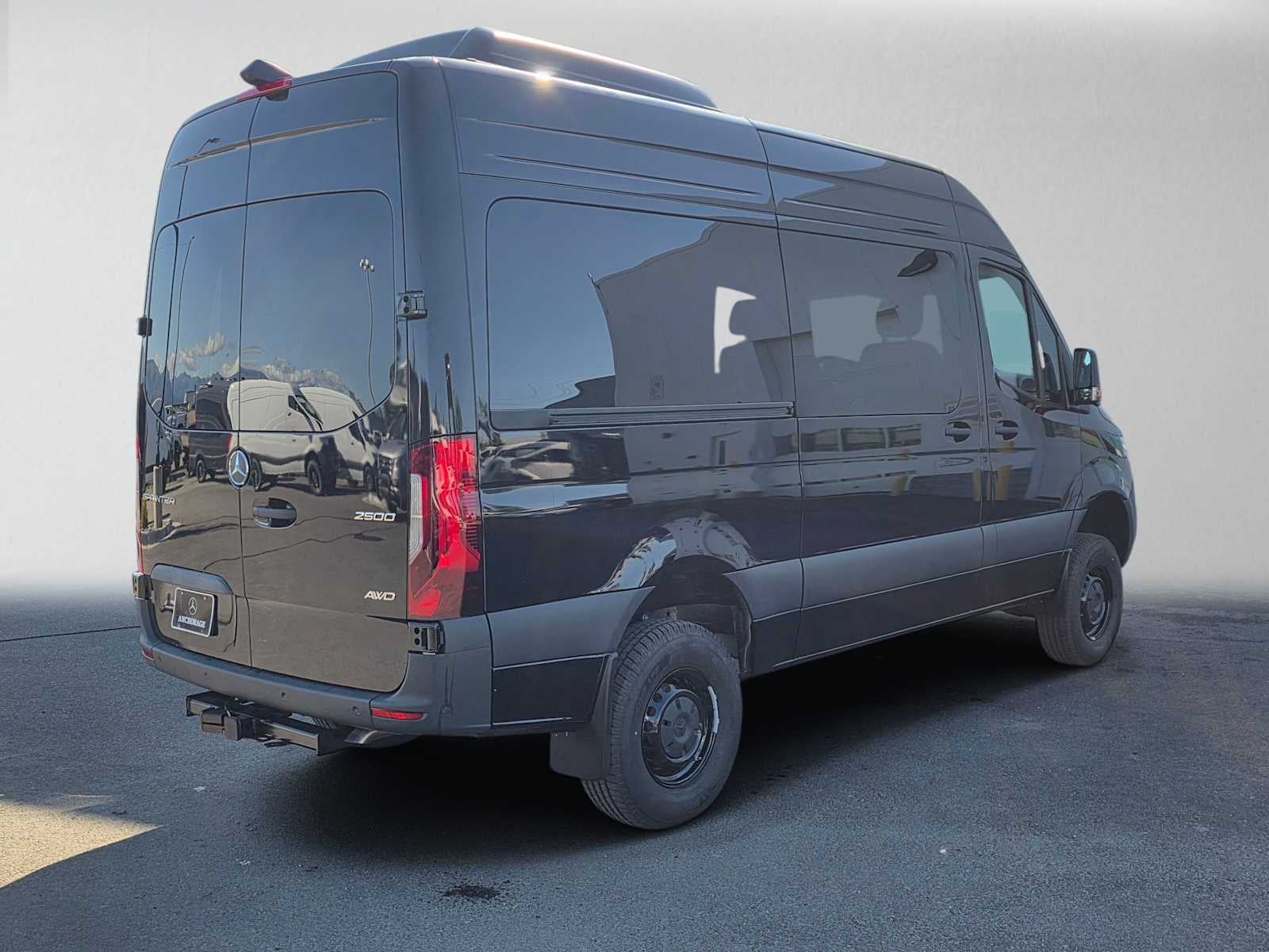 2026 Mercedes-Benz Sprinter Passenger 2500 Standard Roof I4 Diesel HO 144 AWD