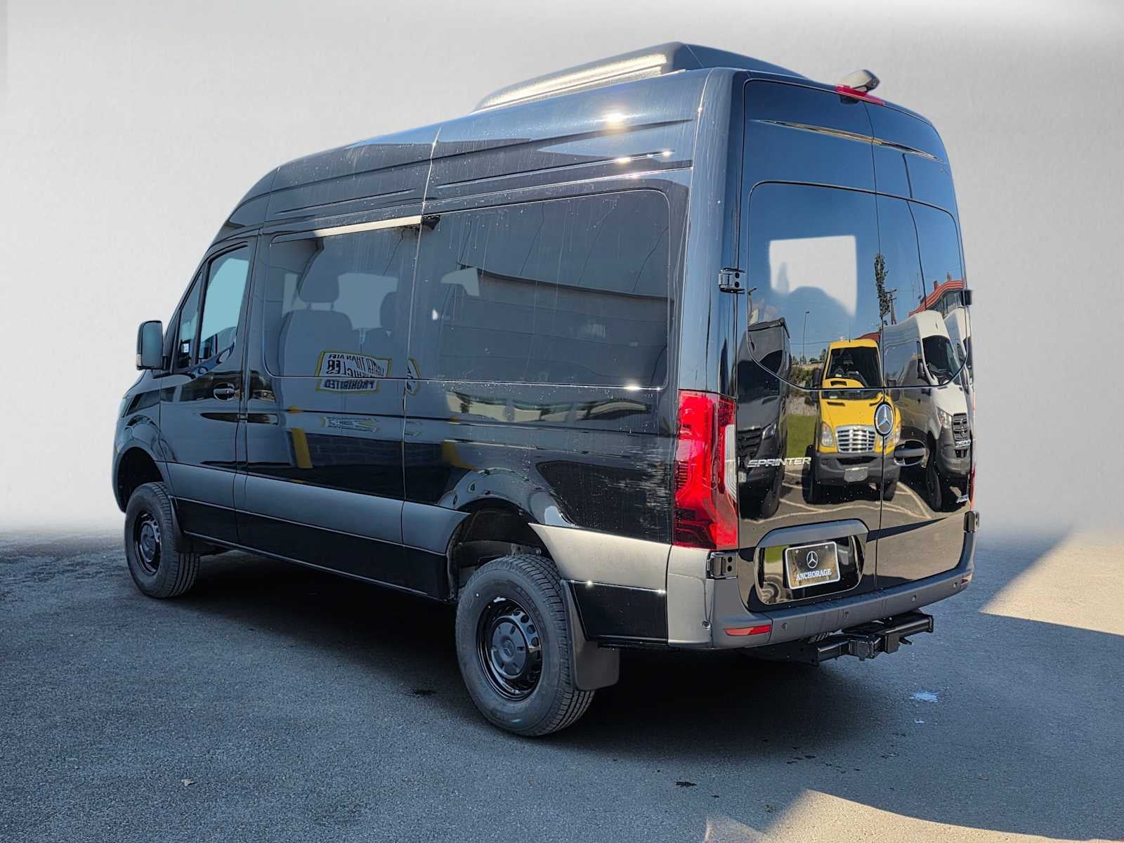 2026 Mercedes-Benz Sprinter Passenger 2500 Standard Roof I4 Diesel HO 144 AWD