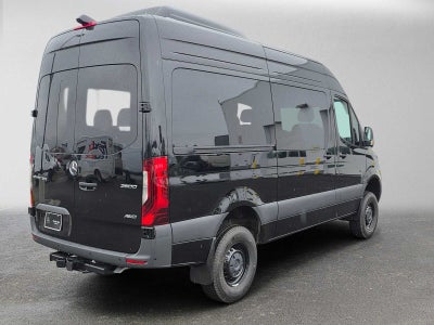 2026 Mercedes-Benz Sprinter Passenger Van 2500 Standard Roof I4 Diesel HO 144 AWD