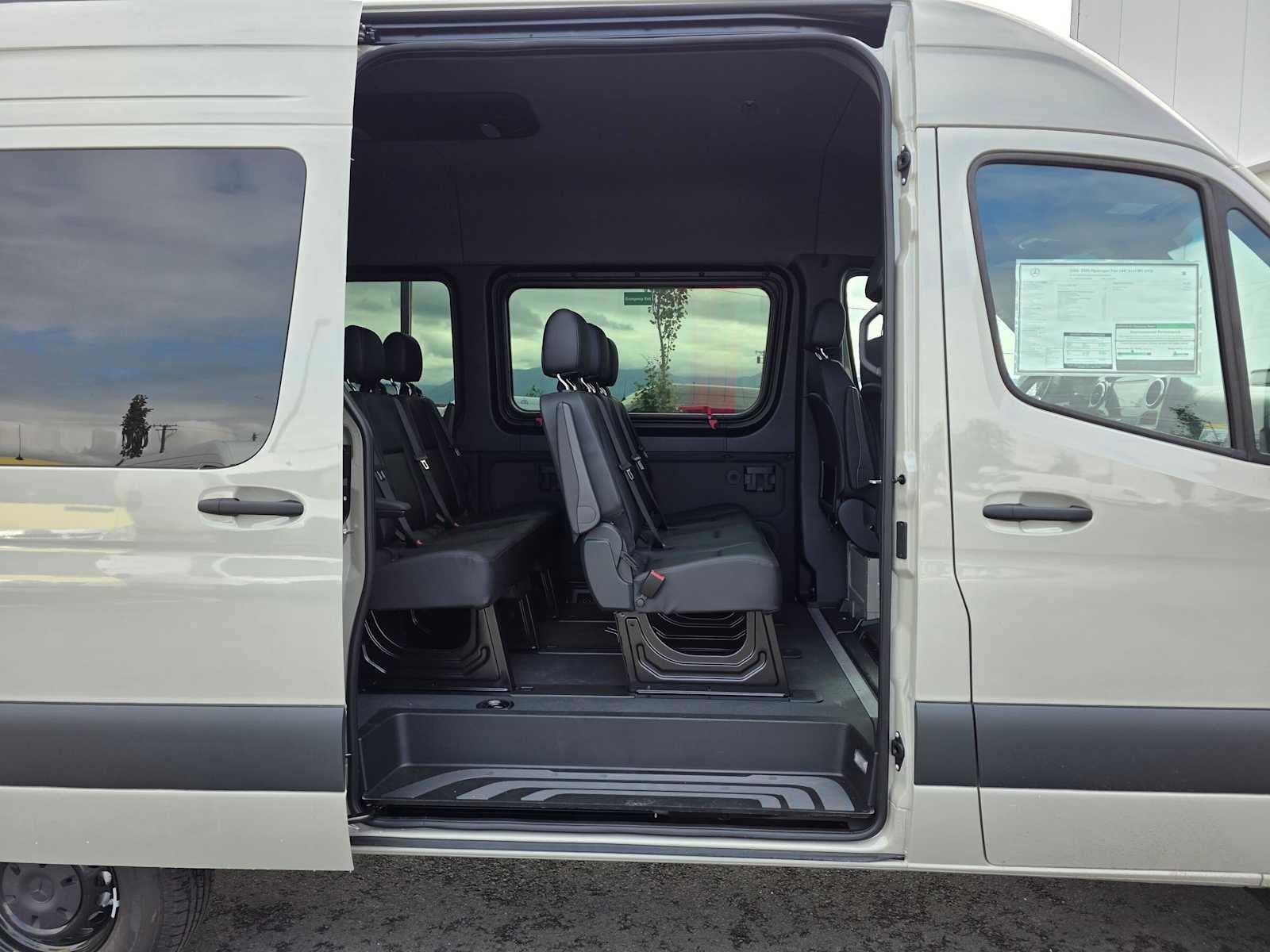 2026 Mercedes-Benz Sprinter Passenger Van 2500 Standard Roof I4 Diesel HO 144 AWD
