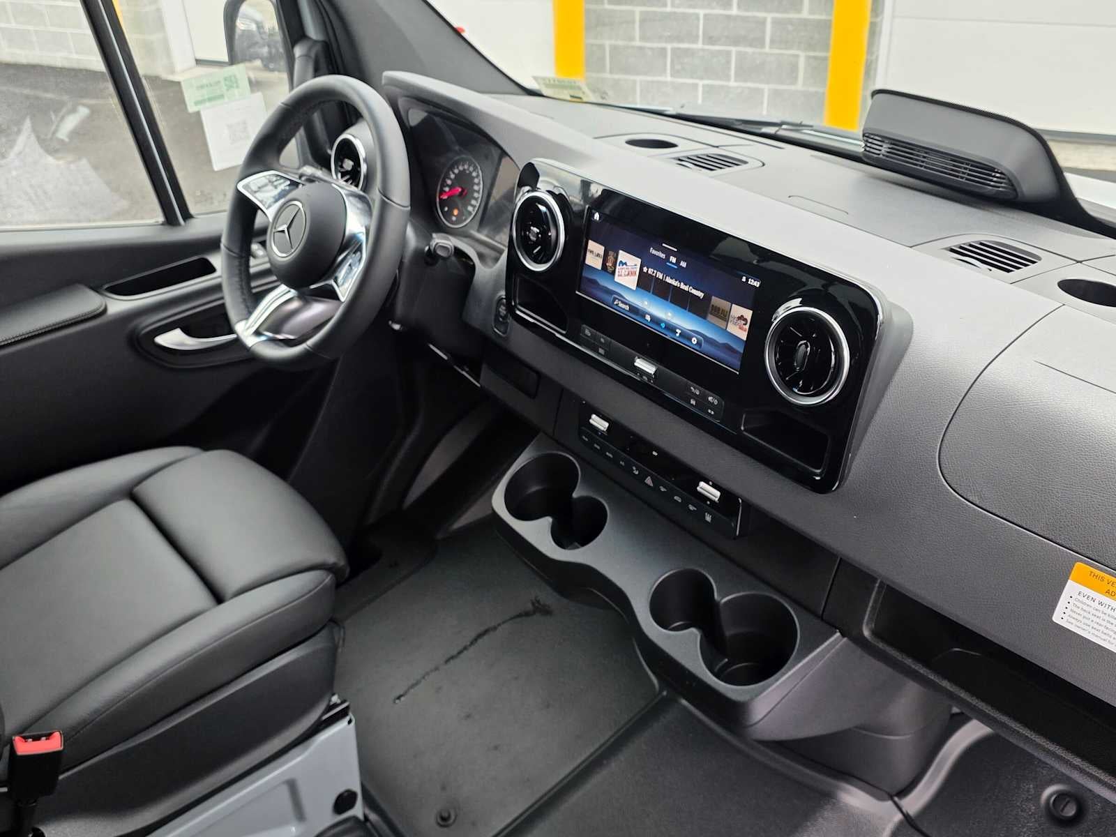2026 Mercedes-Benz Sprinter Passenger Van 2500 Standard Roof I4 Diesel HO 144 AWD
