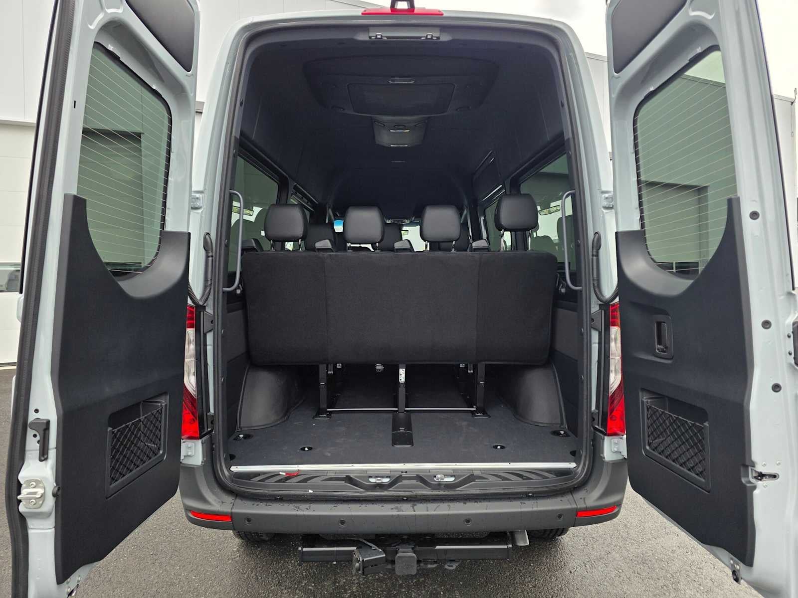 2026 Mercedes-Benz Sprinter Passenger Van 2500 Standard Roof I4 Diesel HO 144 AWD