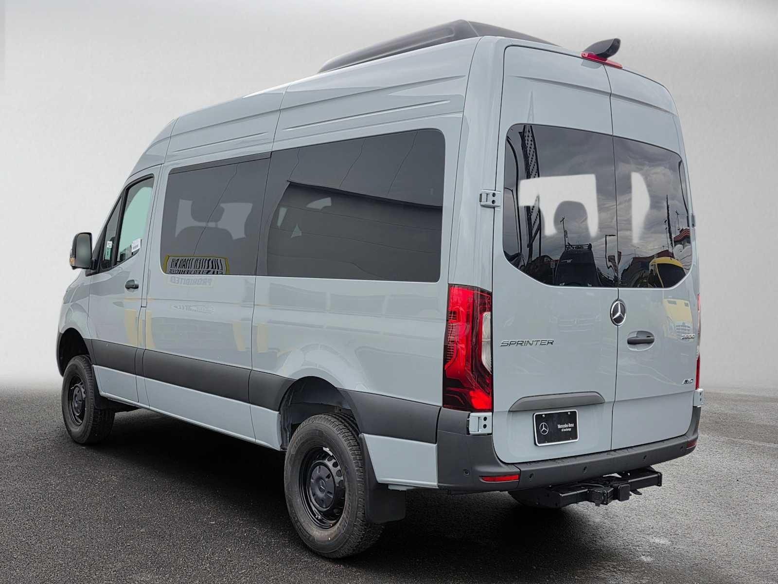 2026 Mercedes-Benz Sprinter Passenger Van 2500 Standard Roof I4 Diesel HO 144 AWD