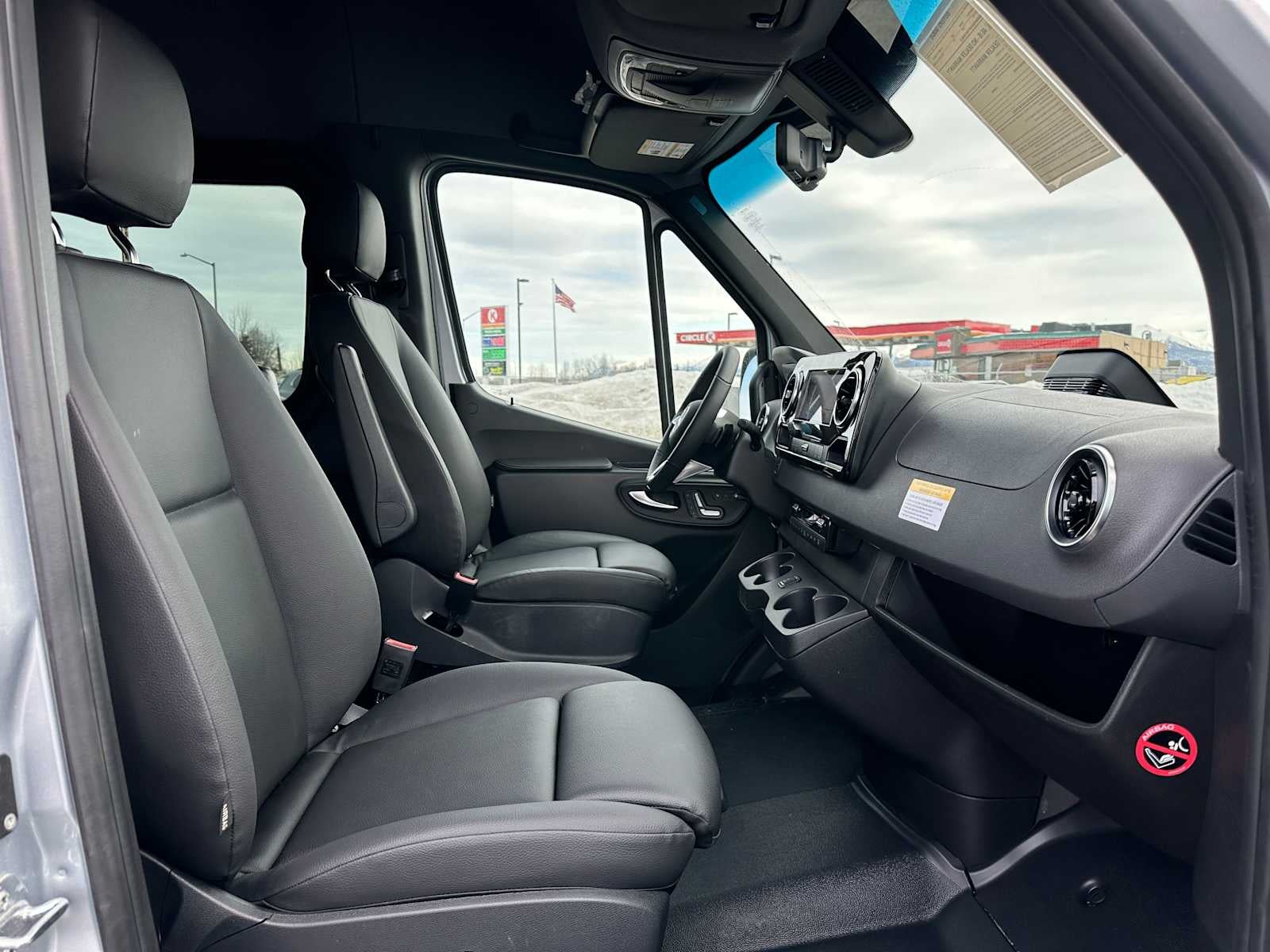 2026 Mercedes-Benz Sprinter Passenger Van 2500 Standard Roof I4 Diesel HO 144 AWD