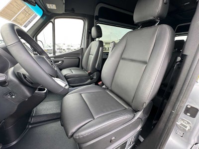 2026 Mercedes-Benz Sprinter Passenger Van 2500 Standard Roof I4 Diesel HO 144 AWD