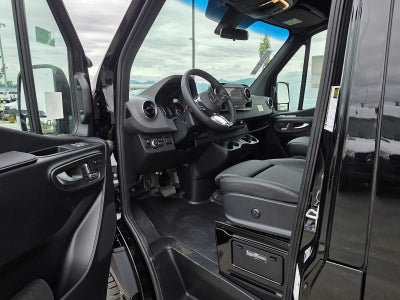 2026 Mercedes-Benz Sprinter Passenger Van 2500 Standard Roof I4 Diesel HO 144 AWD