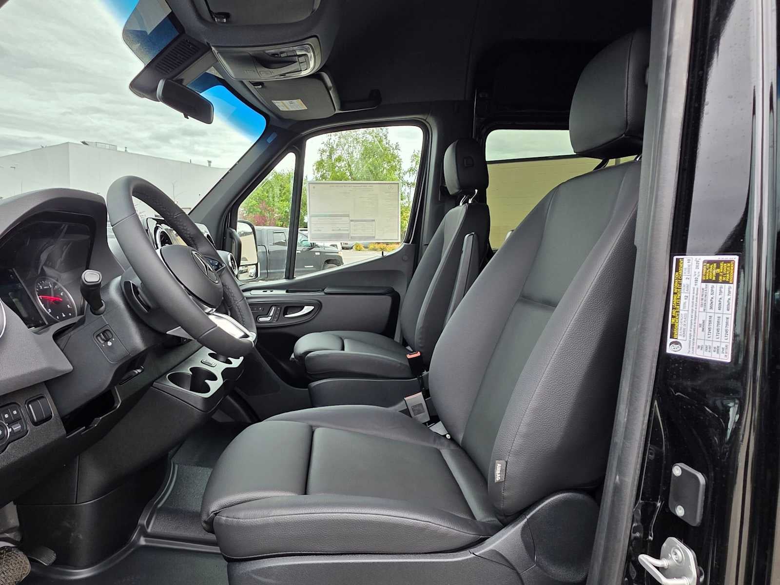 2026 Mercedes-Benz Sprinter Passenger Van 2500 Standard Roof I4 Diesel HO 144 AWD