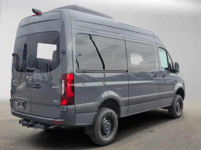 2026 Mercedes-Benz Sprinter Passenger 2500 Standard Roof I4 Diesel HO 144 AWD