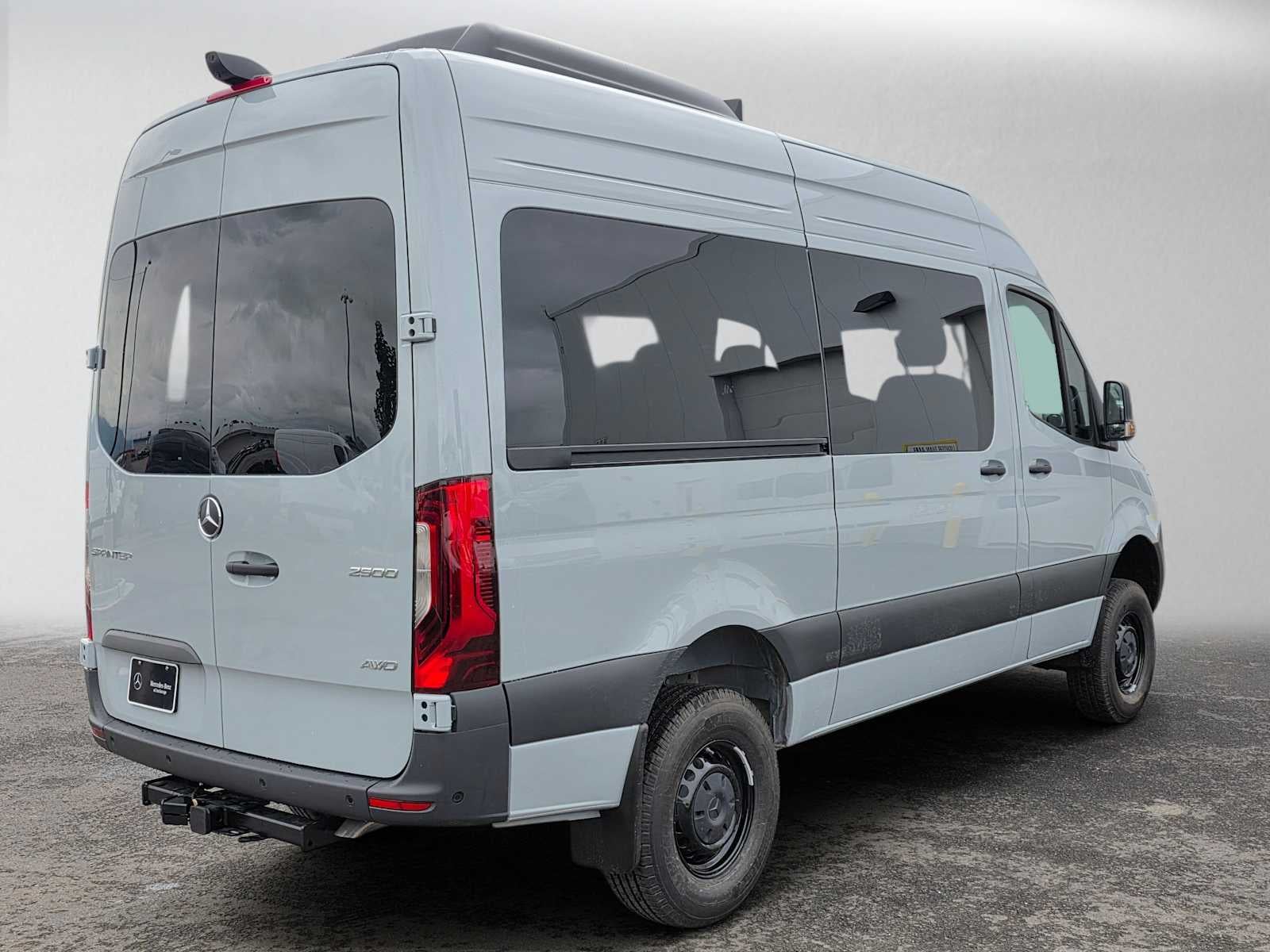 2026 Mercedes-Benz Sprinter Passenger Van 2500 Standard Roof I4 Diesel HO 144 AWD