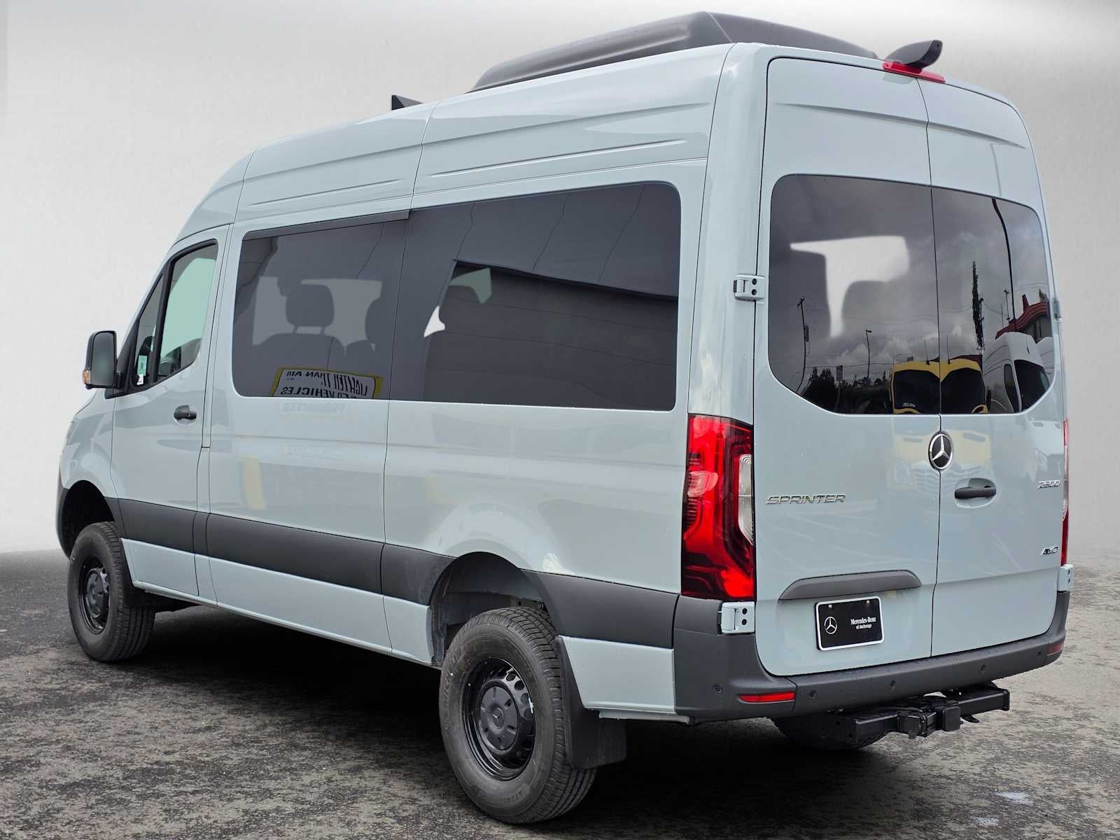2026 Mercedes-Benz Sprinter Passenger Van 2500 Standard Roof I4 Diesel HO 144 AWD