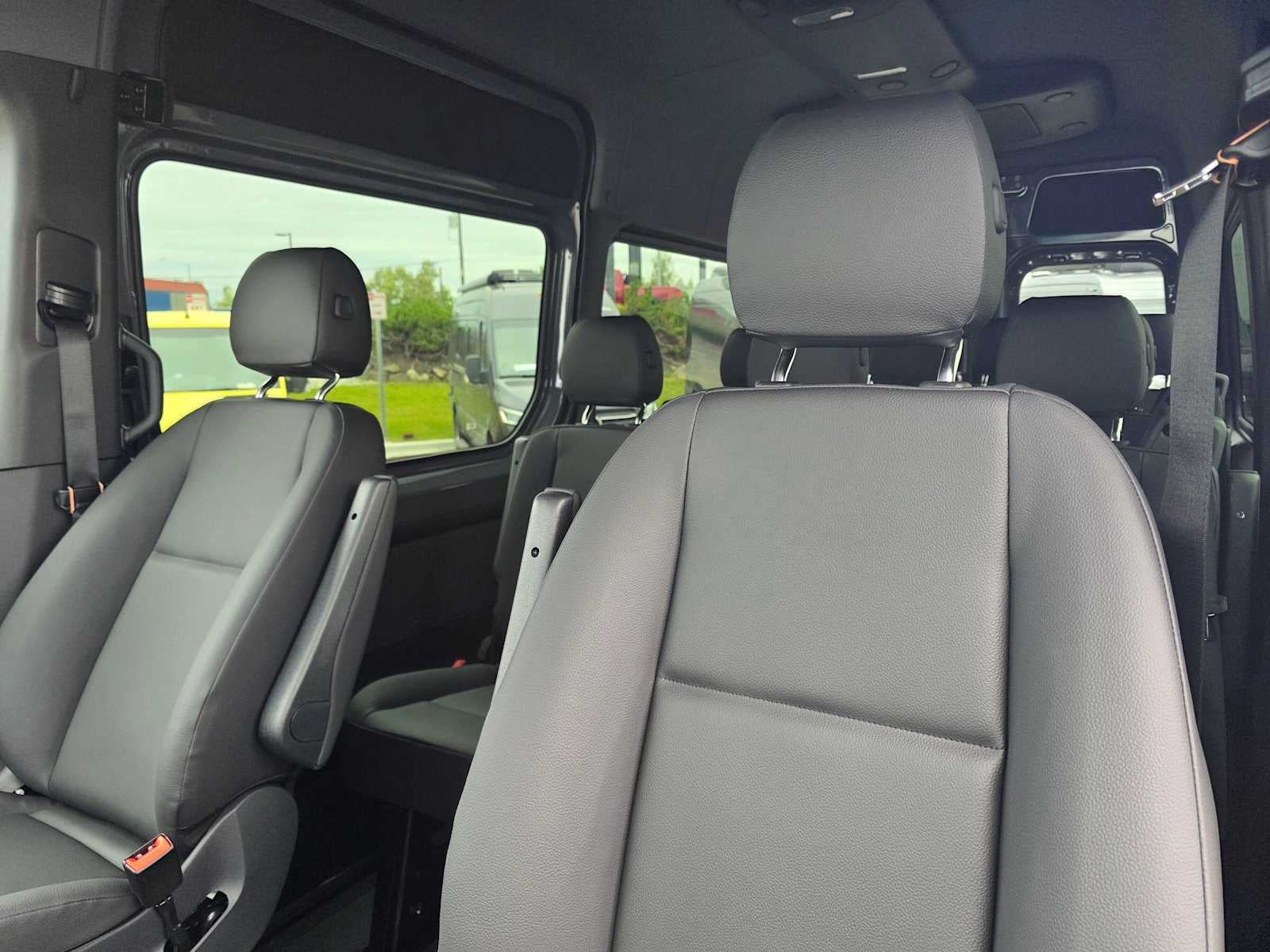 2026 Mercedes-Benz Sprinter Passenger Van 2500 Standard Roof I4 Diesel HO 144 AWD