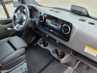 2026 Mercedes-Benz Sprinter Passenger 2500 Standard Roof I4 Diesel HO 144 AWD