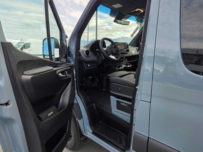2026 Mercedes-Benz Sprinter Passenger 2500 Standard Roof I4 Diesel HO 144 AWD