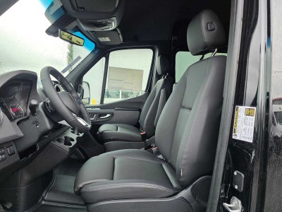 2026 Mercedes-Benz Sprinter Passenger 2500 Standard Roof I4 Diesel HO 144 AWD