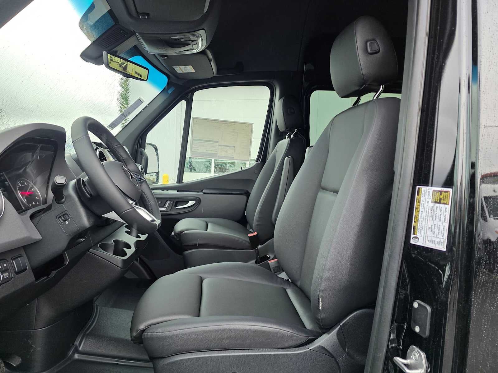 2026 Mercedes-Benz Sprinter Passenger 2500 Standard Roof I4 Diesel HO 144 AWD