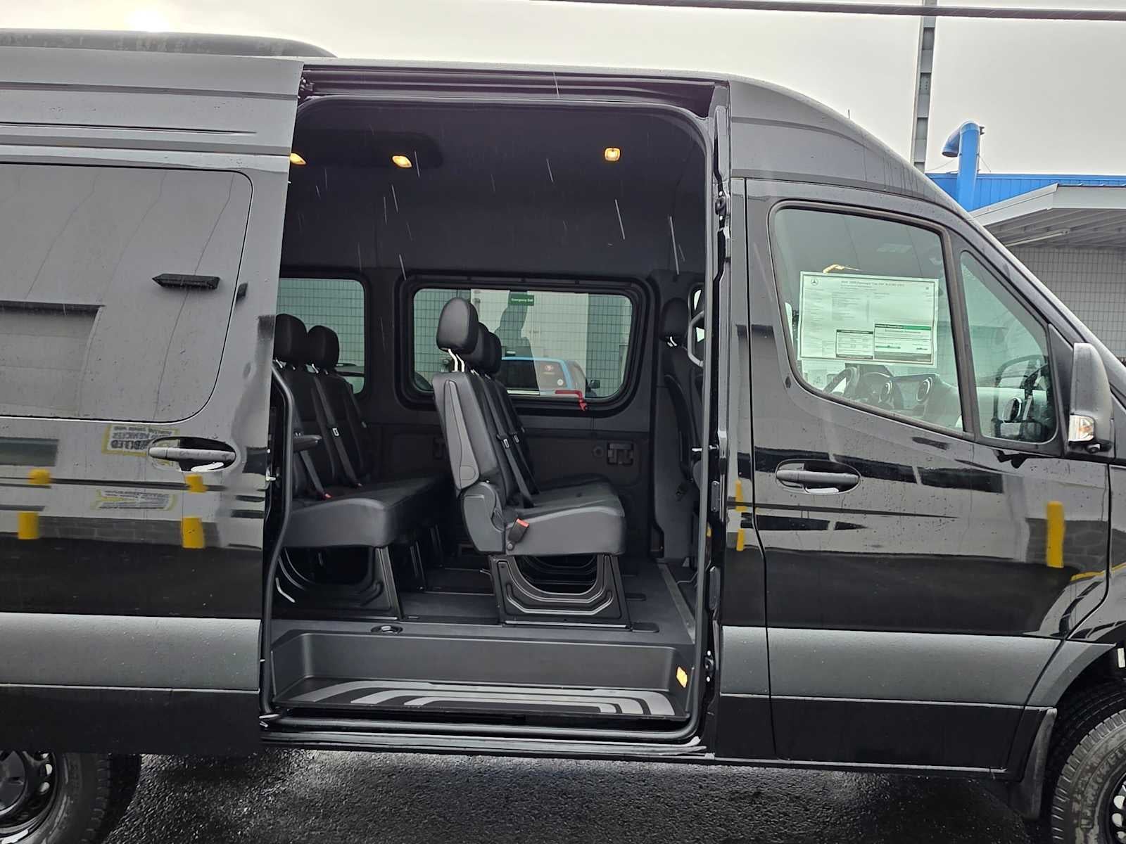 2026 Mercedes-Benz Sprinter Passenger 2500 Standard Roof I4 Diesel HO 144 AWD