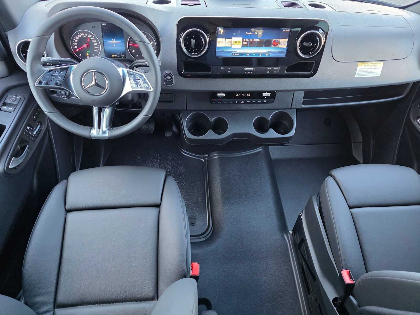 2026 Mercedes-Benz Sprinter Passenger 2500 Standard Roof I4 Diesel HO 144 AWD