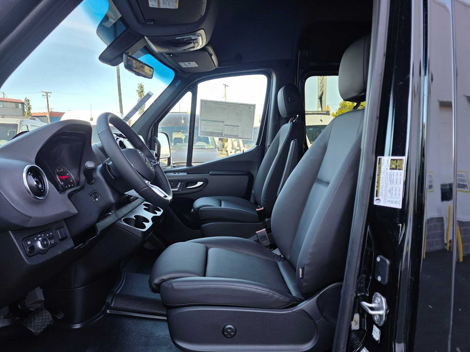 2026 Mercedes-Benz Sprinter Passenger 2500 Standard Roof I4 Diesel HO 144 AWD