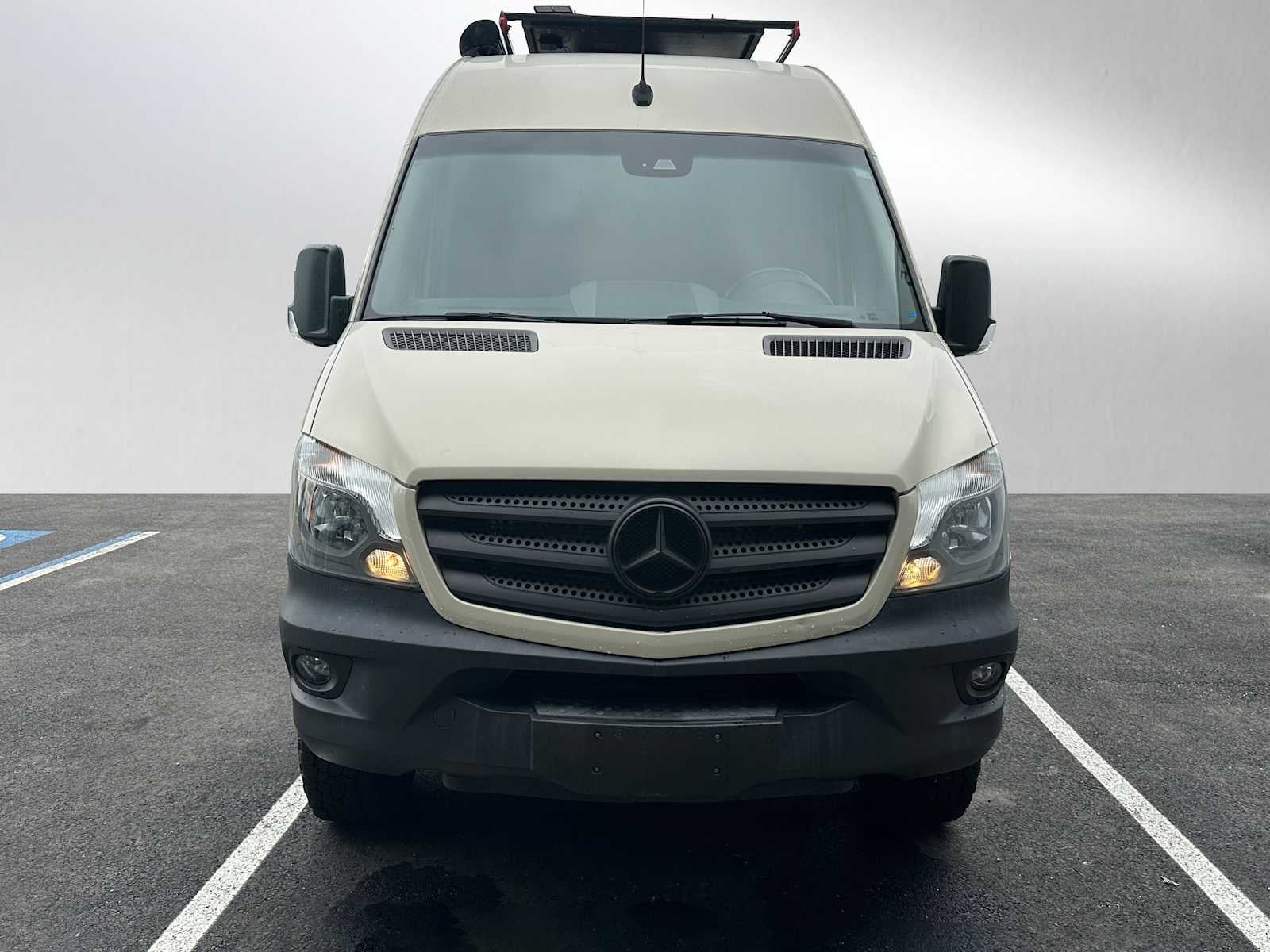 2018 Mercedes-Benz Sprinter 2500 Standard Roof V6 144" 4WD