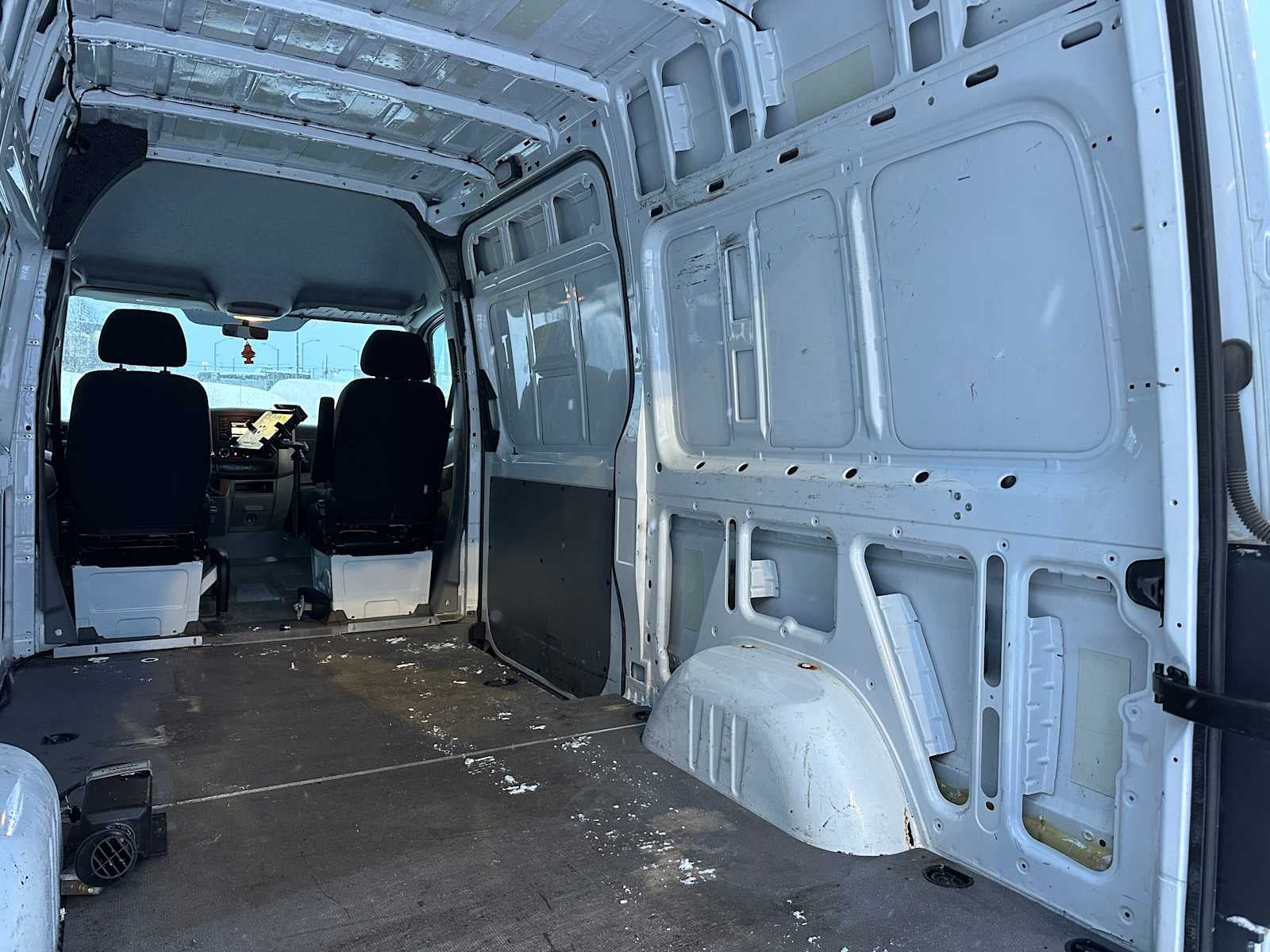 2015 Freightliner Sprinter Cargo Vans 4WD 2500 144"