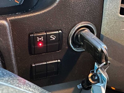 2015 Freightliner Sprinter Cargo Vans 4WD 2500 144"