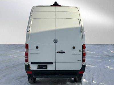 2016 Freightliner Sprinter Crew Vans 4WD 2500 144"