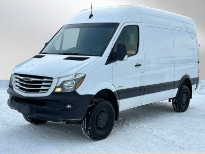 2016 Freightliner Sprinter Crew Vans 4WD 2500 144"