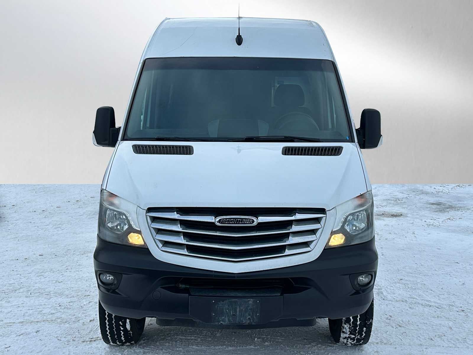 2016 Freightliner Sprinter Crew Vans 4WD 2500 144"
