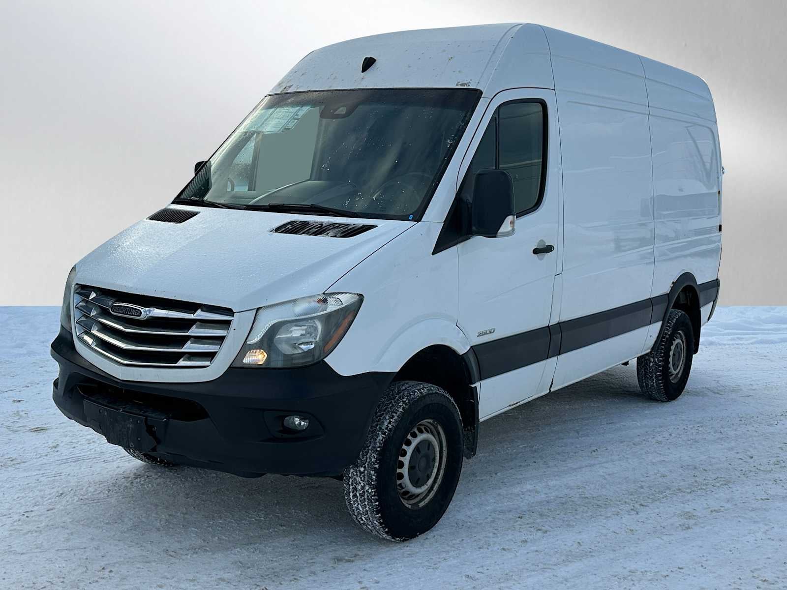 2016 Freightliner Sprinter Crew Vans 4WD 2500 144"